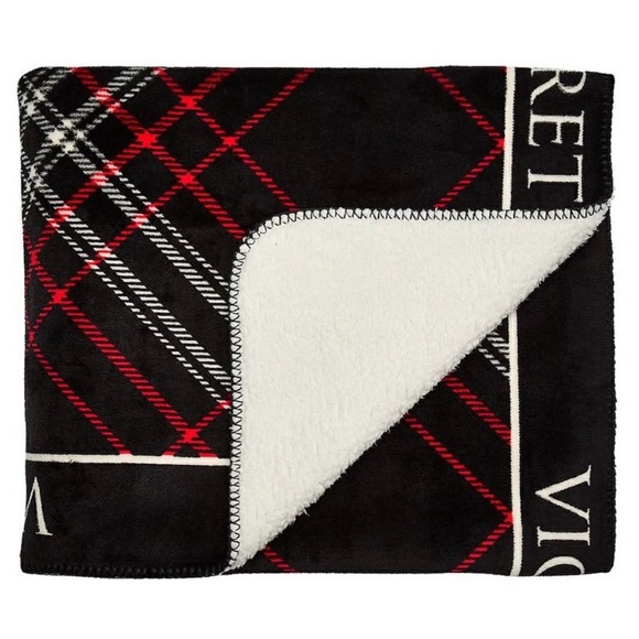🖤Victoria’s Secret Cozy-Fleece Blanket - Black/Red/White Plaid - NWT - 60” x 50” - Picture 3 of 8